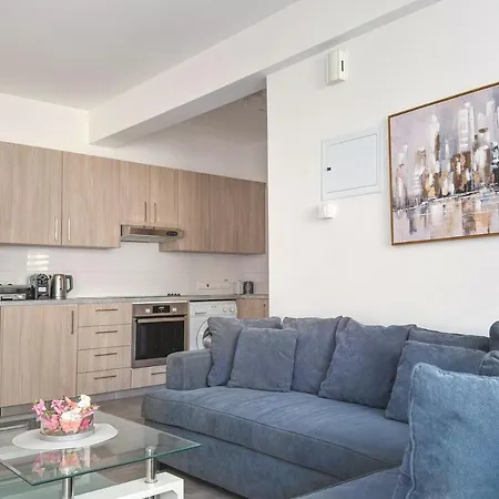 Appartement Modern 1br In Strovolos, Nicosia Strovolos