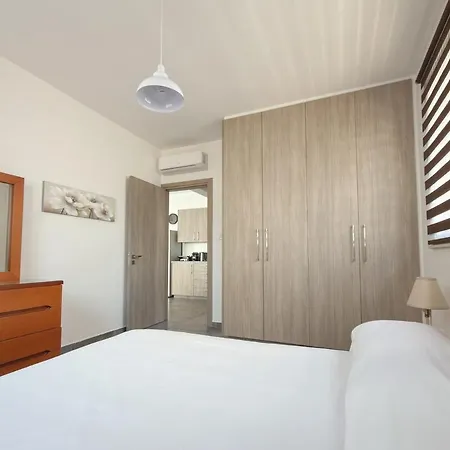 Apartman Modern 1br In Strovolos, Nicosia Strovolos