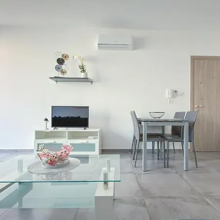 Modern 1br In Strovolos, Nicosia *